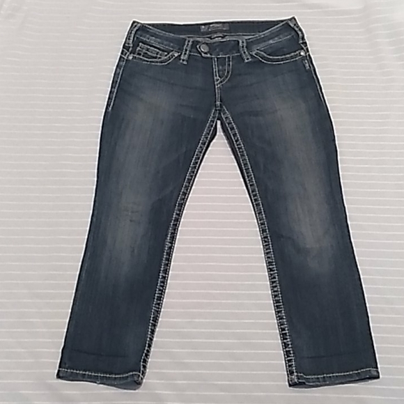 Silver Jeans Denim - Silver Tuesday Dark Wash Capri Blue Jeans